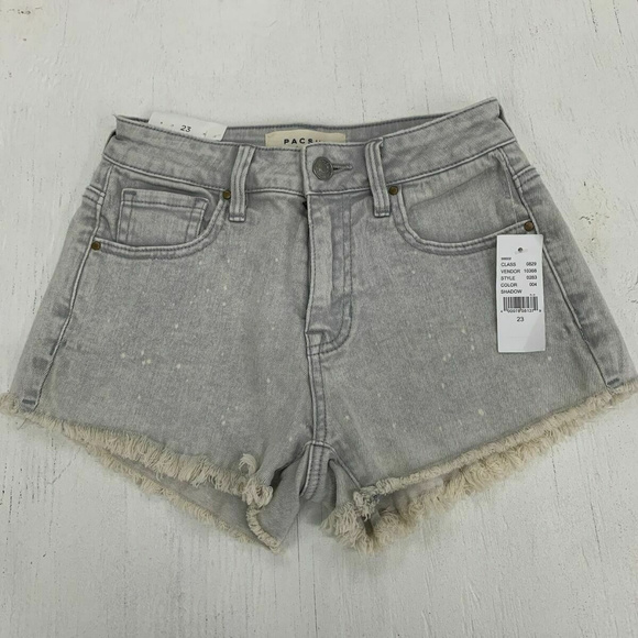 PacSun Pants - PacSun High Rise Waisted Denim Frayed Shorts Sz 23